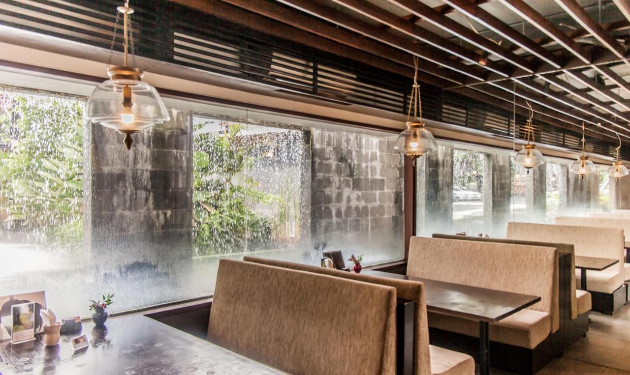 Suites By Watermark Hotel And Spa Jimbaran Exteriör bild