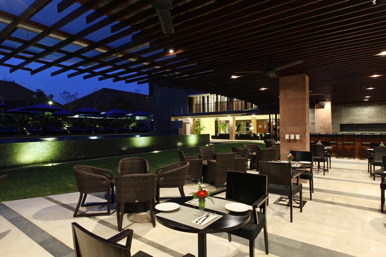 Suites By Watermark Hotel And Spa Jimbaran Exteriör bild