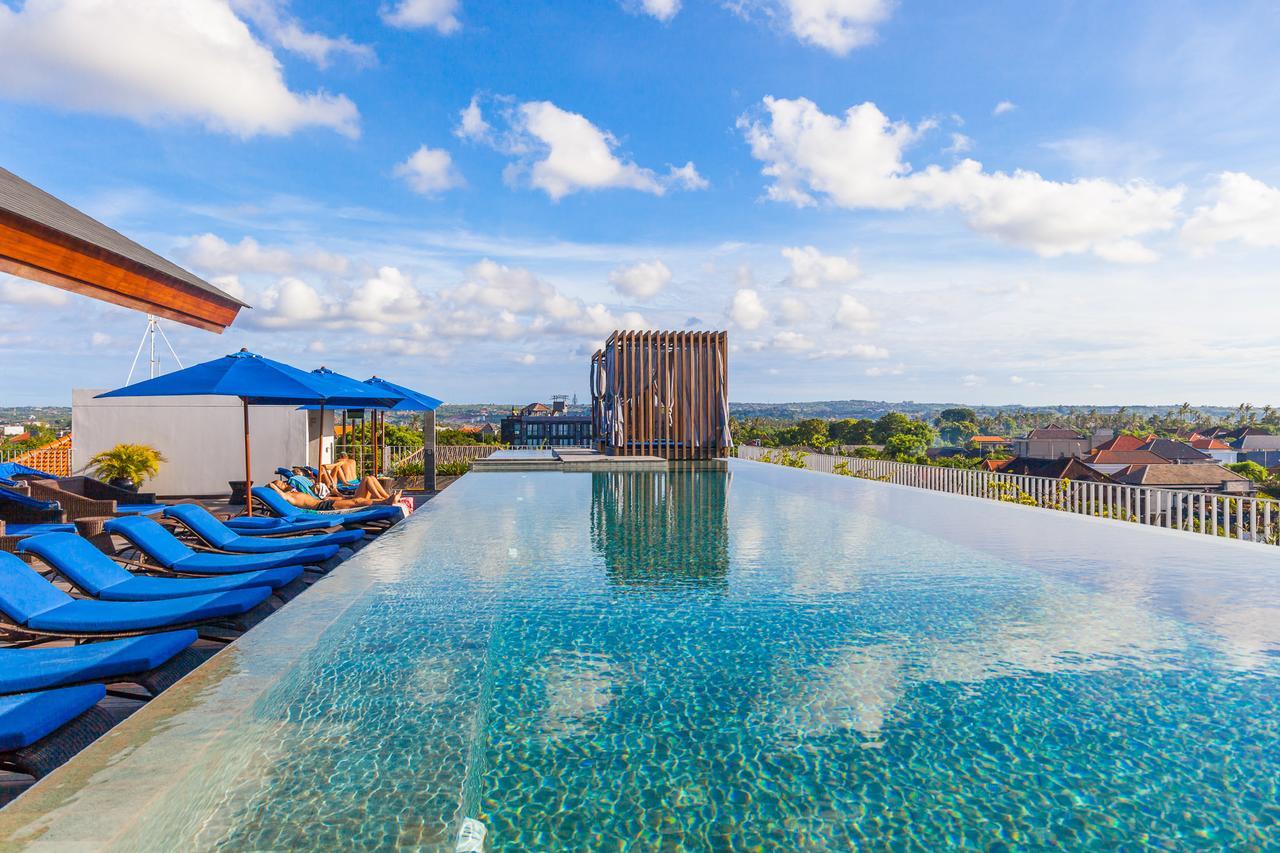 Suites By Watermark Hotel And Spa Jimbaran Exteriör bild