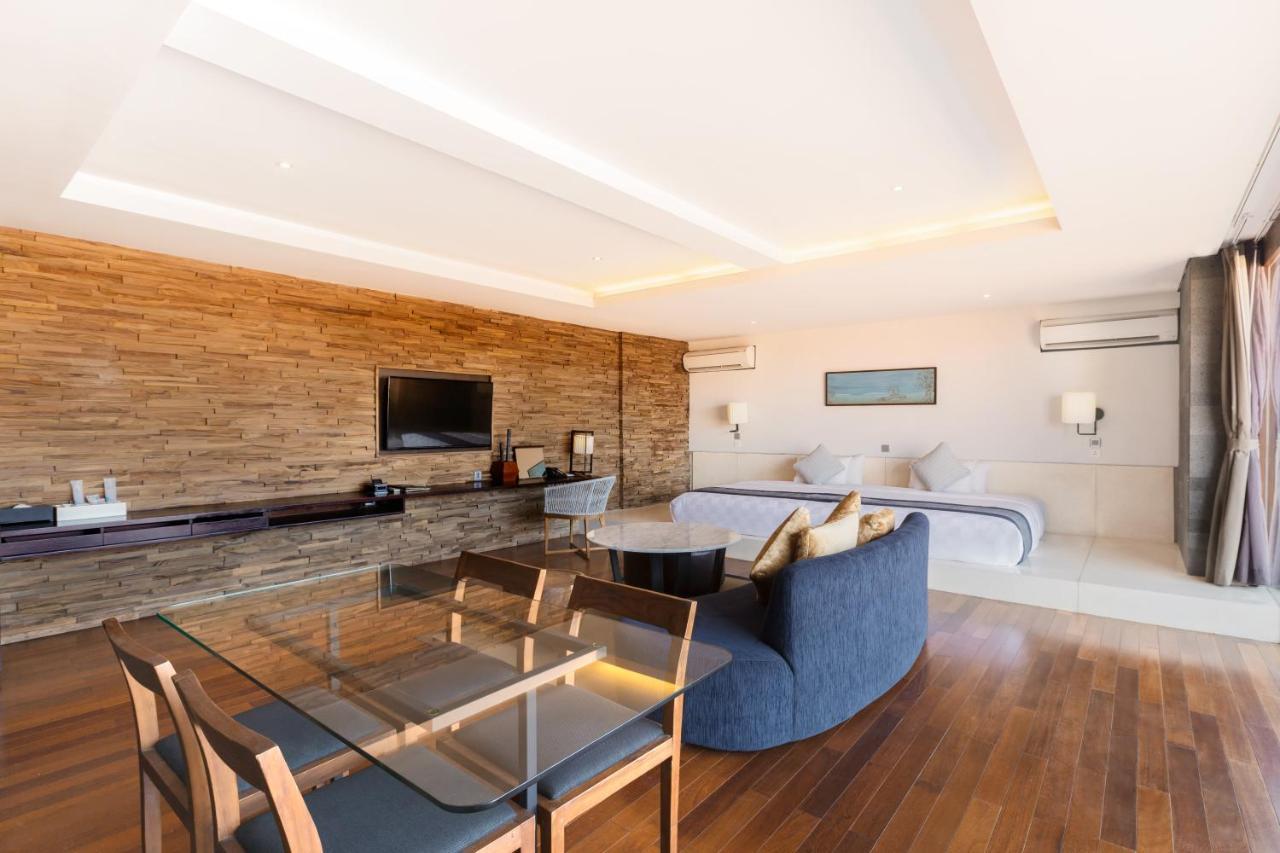 Suites By Watermark Hotel And Spa Jimbaran Exteriör bild