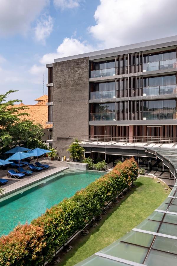 Suites By Watermark Hotel And Spa Jimbaran Exteriör bild
